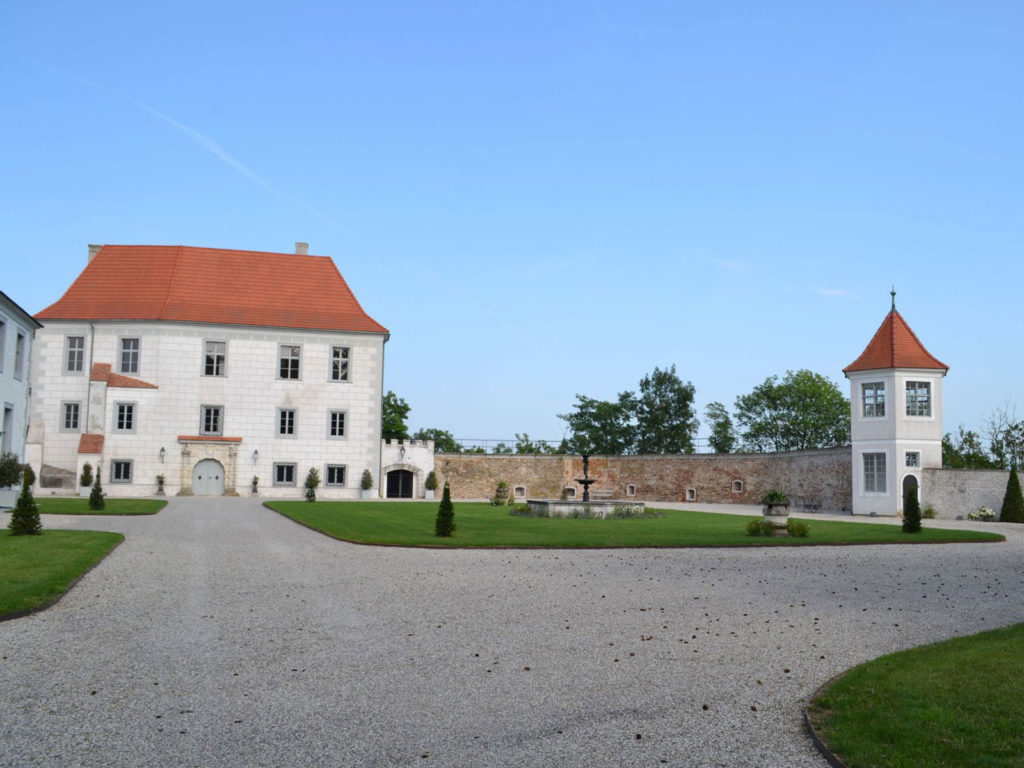Schloss-Viehofen2